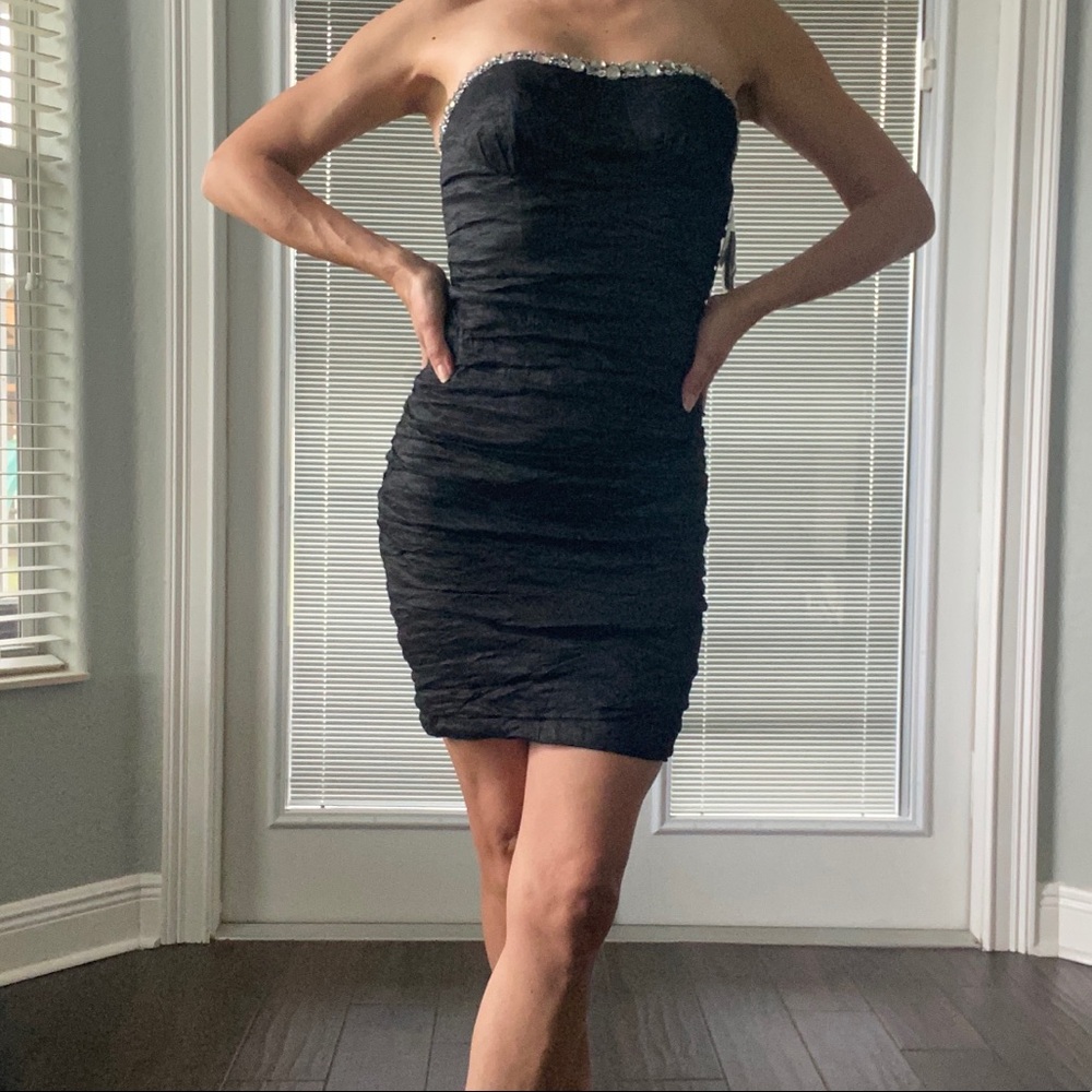 NWT AIDAN MATTOX Dress